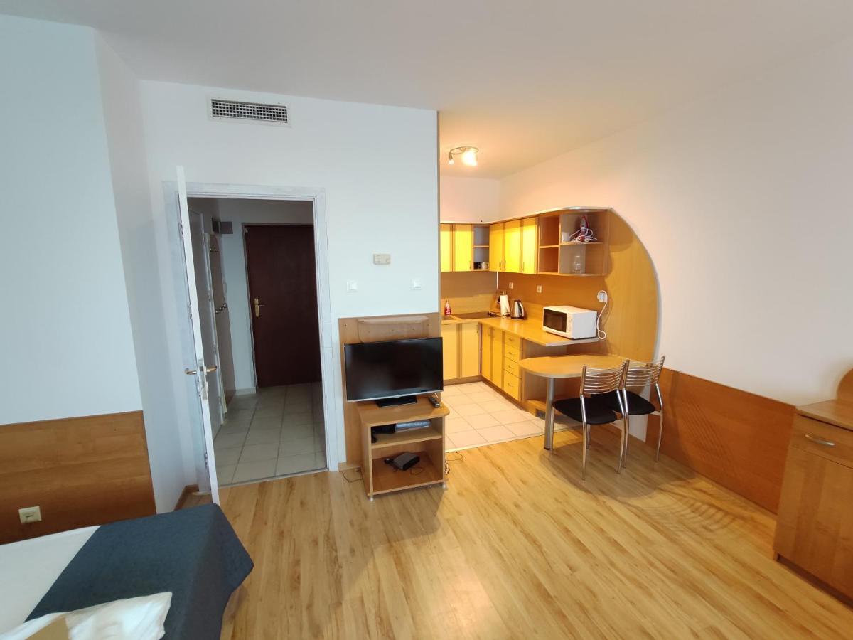 Apartamenty Mz Polonia - Kolobrzeg, Portowa 18 Luaran gambar
